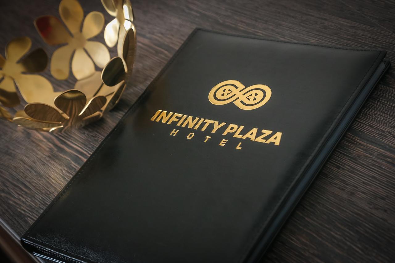 Infinity Plaza Hotel Atyrau Bagian luar foto